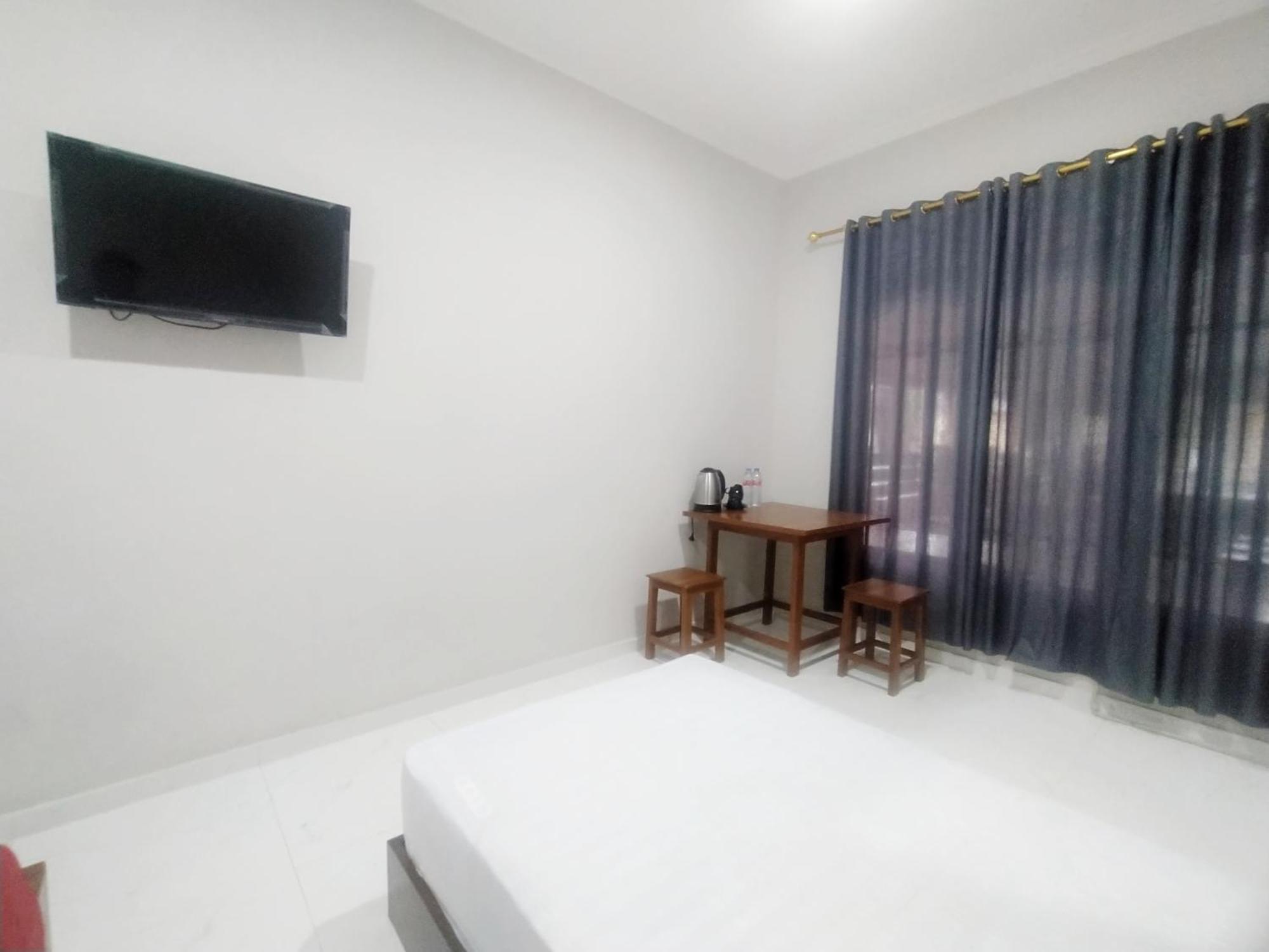 Reddoorz Syariah Near Stasiun Purwokerto Hotel Exterior foto