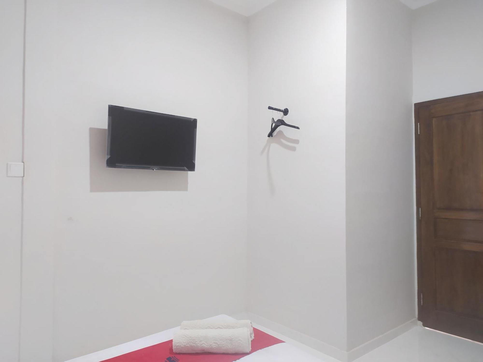 Reddoorz Syariah Near Stasiun Purwokerto Hotel Exterior foto