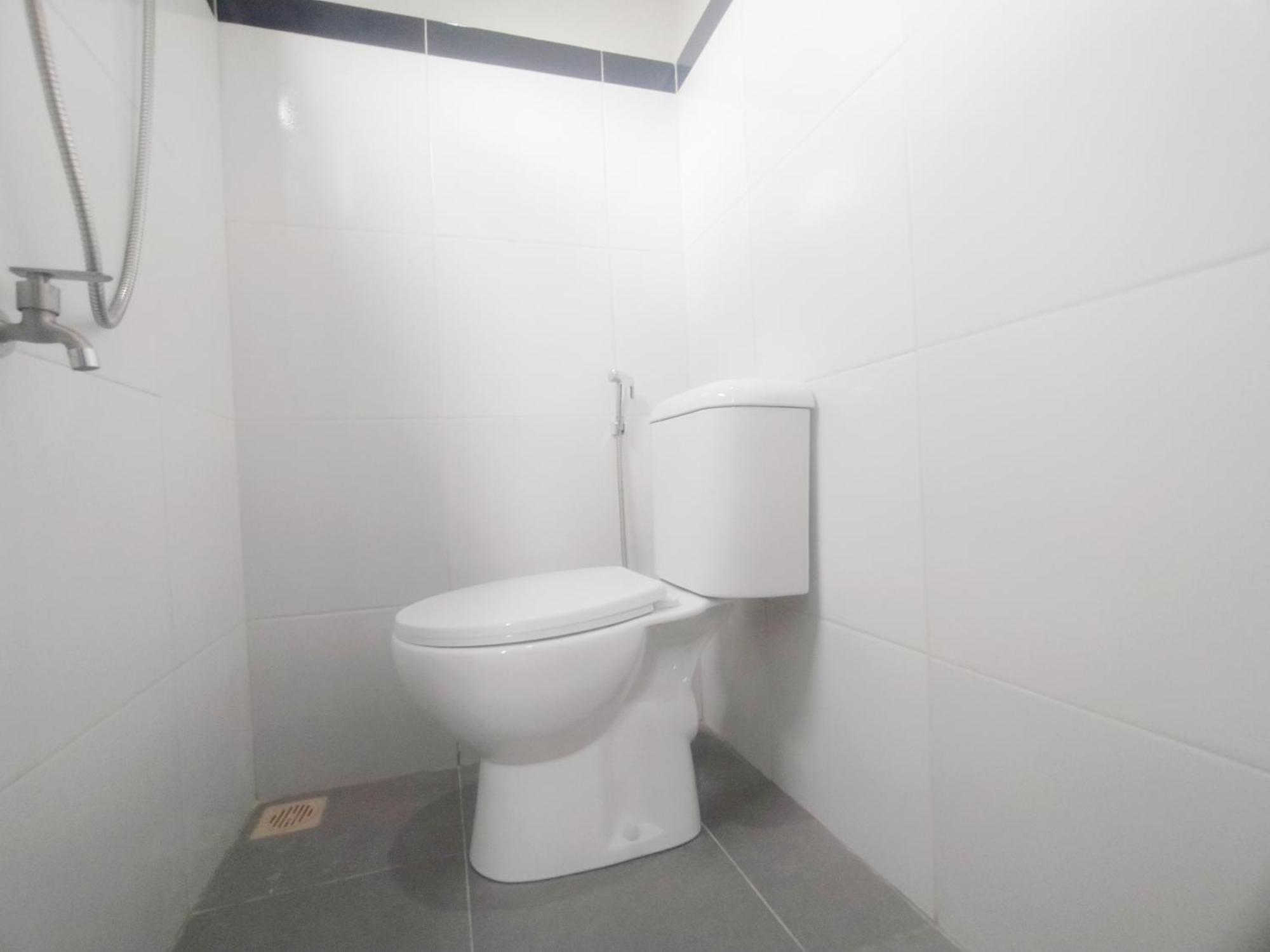 Reddoorz Syariah Near Stasiun Purwokerto Hotel Exterior foto