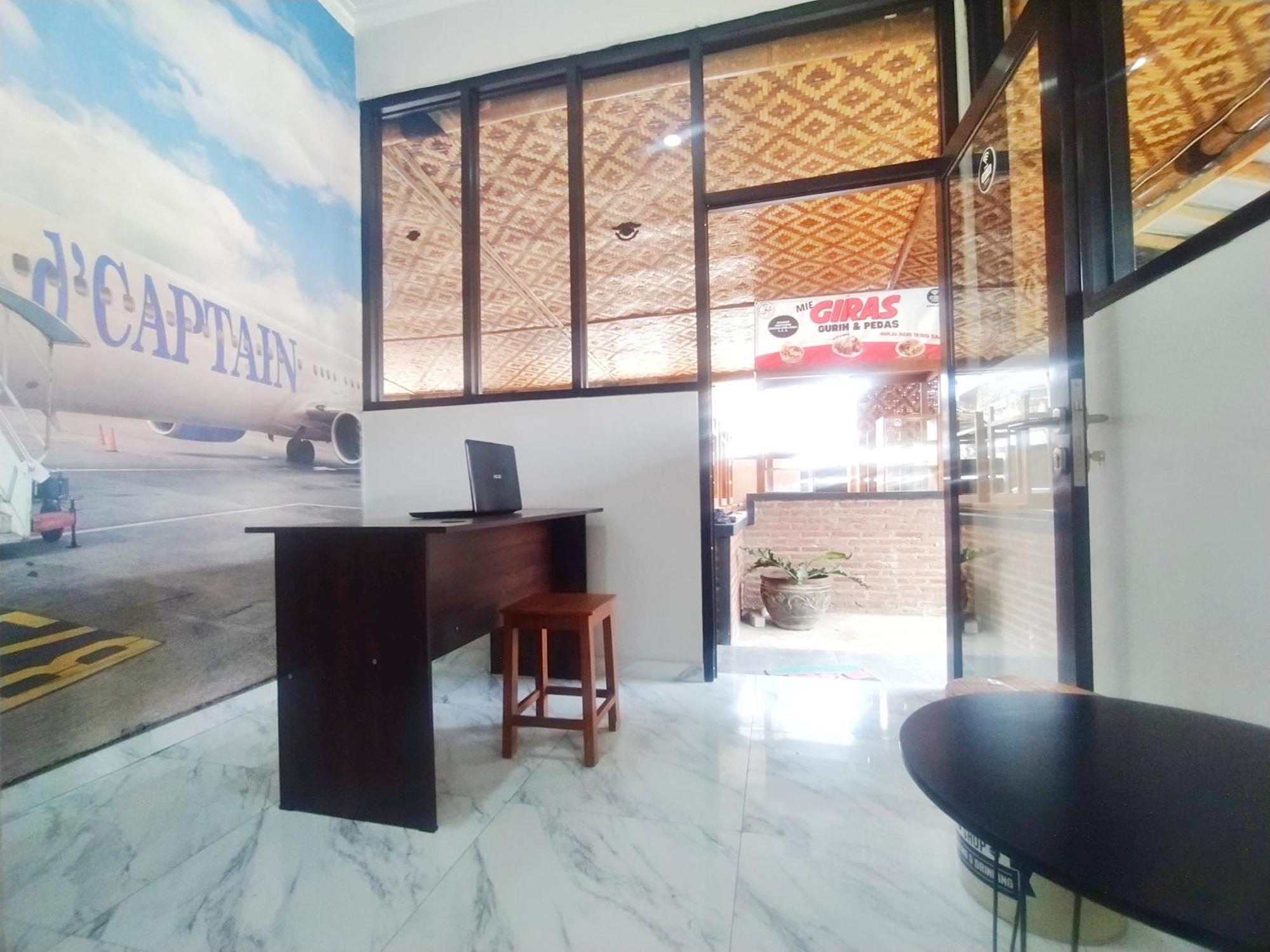 Reddoorz Syariah Near Stasiun Purwokerto Hotel Exterior foto